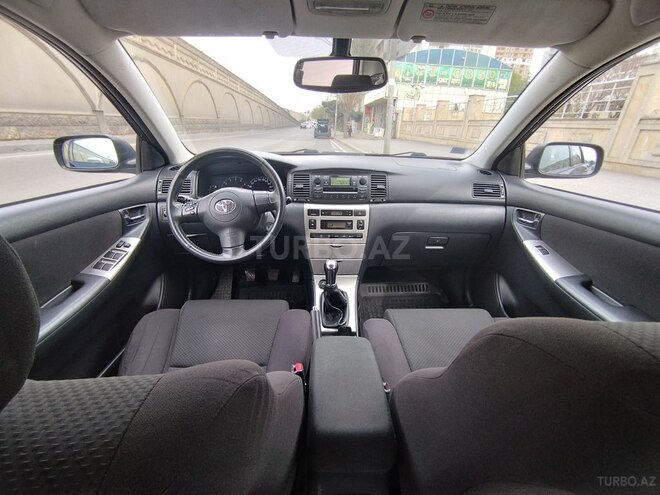 Toyota Corolla 2005, 250,000 km - 1.4 l - Bakı