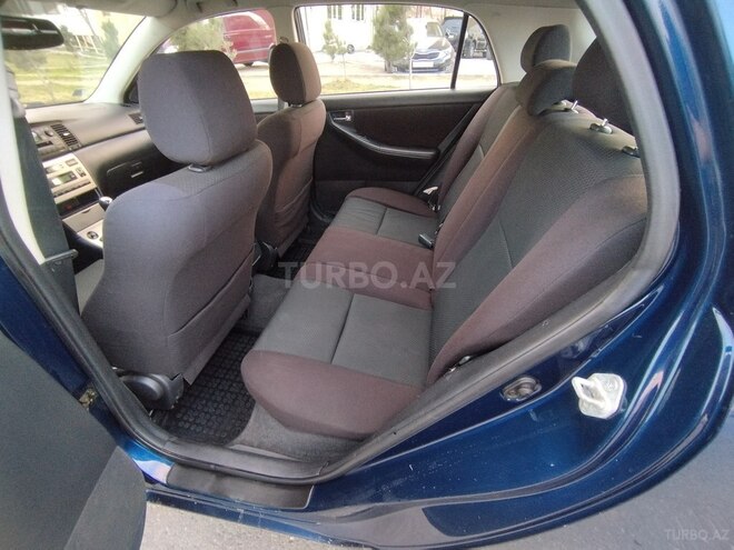 Toyota Corolla 2005, 250,000 km - 1.4 l - Bakı