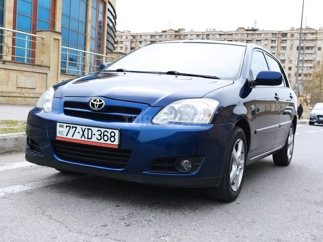 Toyota Corolla 2005, 250,000 km - 1.4 l - Bakı