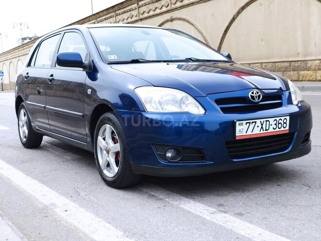 Toyota Corolla 2005, 250,000 km - 1.4 l - Bakı