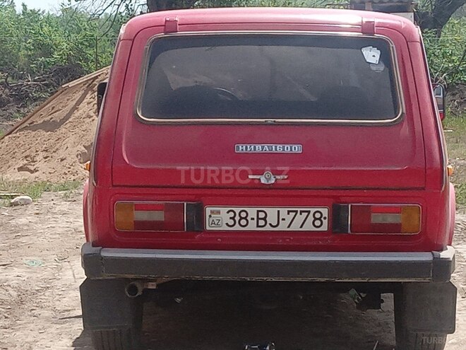 LADA (VAZ) Niva 1984, 230,000 km - 1.6 l - Qusar