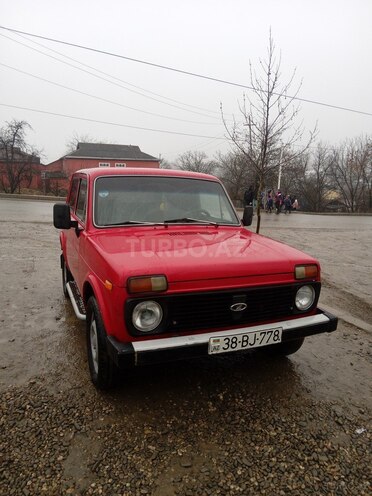 LADA (VAZ) Niva 1984, 230,000 km - 1.6 l - Qusar