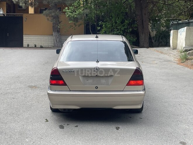Mercedes C 230 2000, 214,444 km - 2.3 l - Bakı