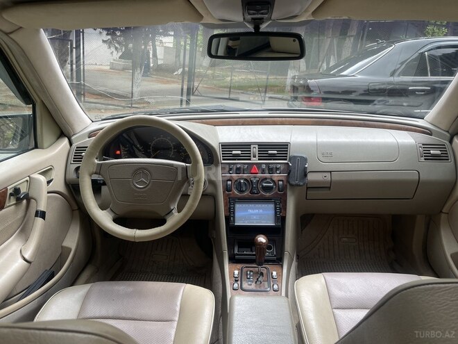 Mercedes C 230 2000, 214,444 km - 2.3 l - Bakı