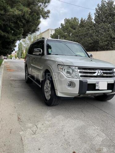 Mitsubishi Pajero 2008, 167,101 km - 3.0 l - Bakı