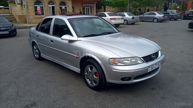 Opel Vectra 1997, 830,000 km - 1.8 l - Bakı