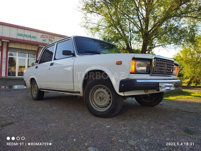 LADA (VAZ) 2107 2008, 35,453 km - 1.6 l - Astara