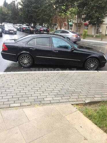 Mercedes E 220 2007, 300,000 km - 2.2 l - Bakı
