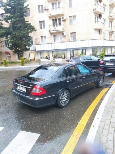 Mercedes E 220 2007, 300,000 km - 2.2 l - Bakı