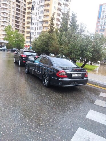 Mercedes E 220 2007, 300,000 km - 2.2 l - Bakı