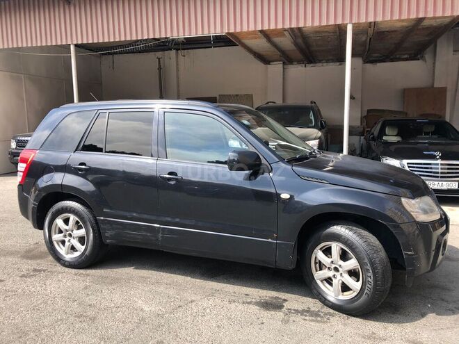 Suzuki Grand Vitara 2008, 250,000 km - 2.0 л - Bakı