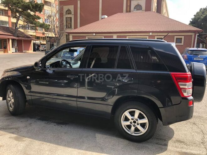 Suzuki Grand Vitara 2008, 250,000 km - 2.0 л - Bakı