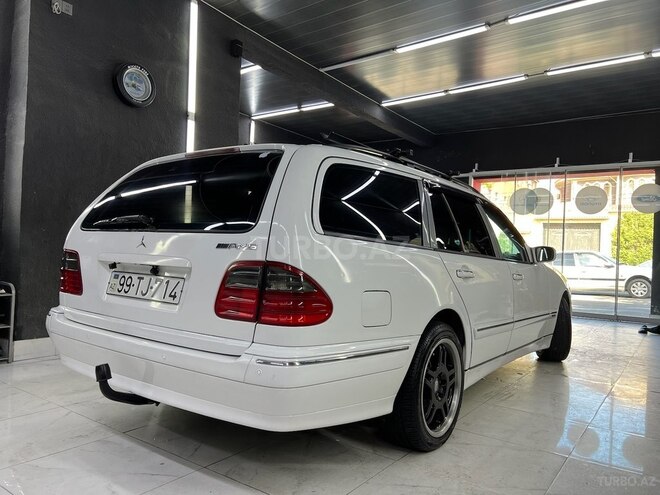 Mercedes E 240 2001, 270,000 km - 2.6 л - Bakı