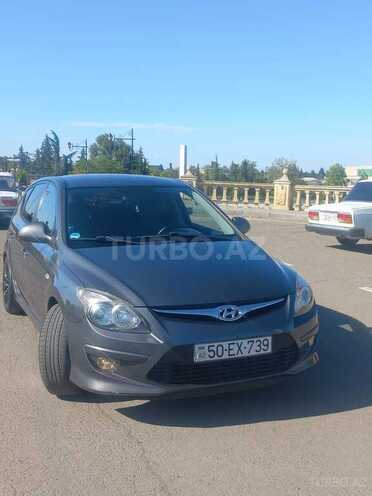 Hyundai i30 2011, 98,000 km - 1.4 l - Qazax