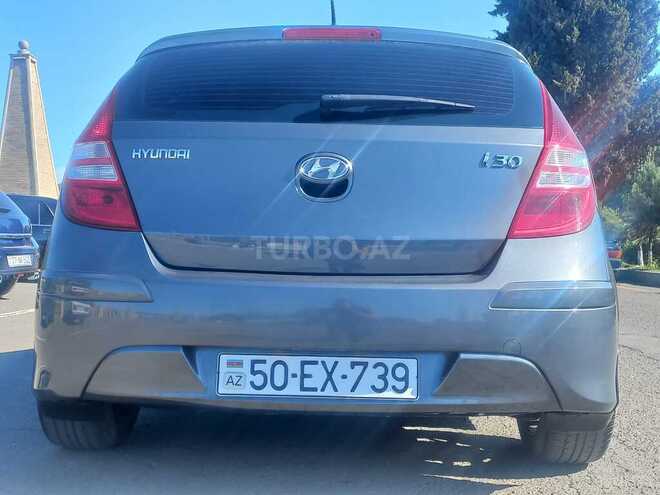 Hyundai i30 2011, 98,000 km - 1.4 l - Qazax