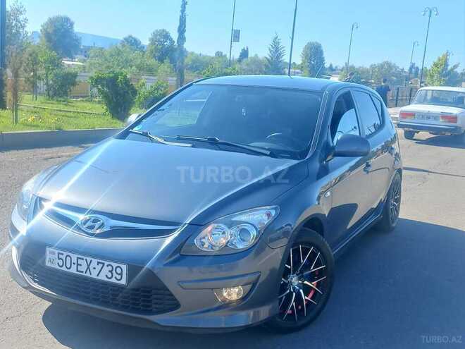 Hyundai i30 2011, 98,000 km - 1.4 l - Qazax