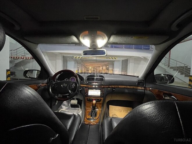 Mercedes E 320 2002, 330,800 km - 3.2 l - Bakı