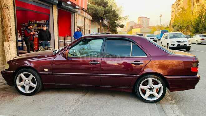 Mercedes C 240 1997, 301,432 km - 2.4 l - Bakı
