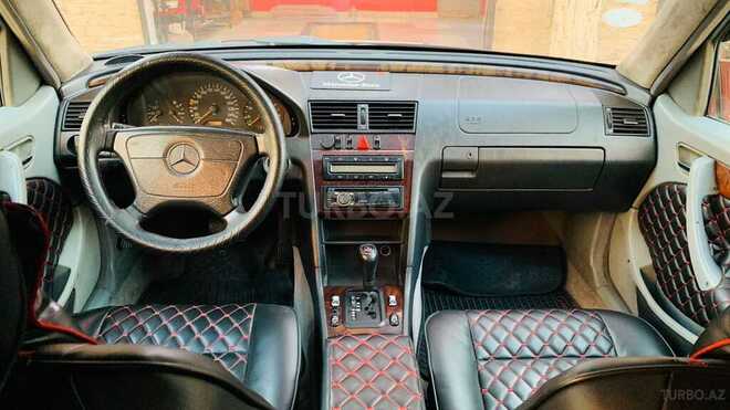 Mercedes C 240 1997, 301,432 km - 2.4 l - Bakı