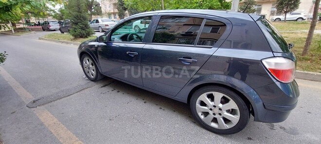 Opel Astra 2006, 240,000 km - 1.3 l - Bakı