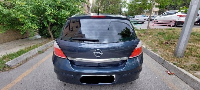 Opel Astra 2006, 240,000 km - 1.3 l - Bakı