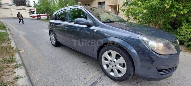 Opel Astra 2006, 240,000 km - 1.3 l - Bakı