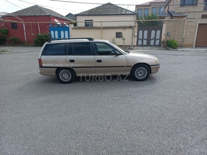 Opel Antara 1997, 282,000 km - 1.6 l - Bakı