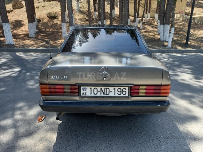Mercedes 190 1988, 314,000 km - 2.0 l - Sumqayıt