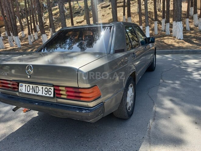 Mercedes 190 1988, 314,000 km - 2.0 l - Sumqayıt
