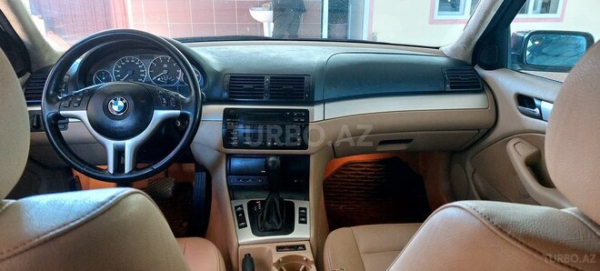 BMW 325 2002, 213,700 km - 2.5 l - Füzuli