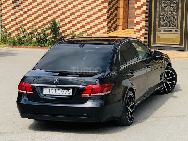 Mercedes E 220 2014, 220,000 km - 2.2 л - Bakı