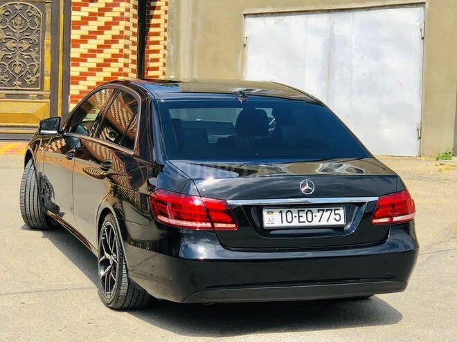 Mercedes E 220 2014, 220,000 km - 2.2 л - Bakı