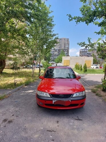 Opel Vectra 1998, 212,325 km - 2.0 l - Bakı