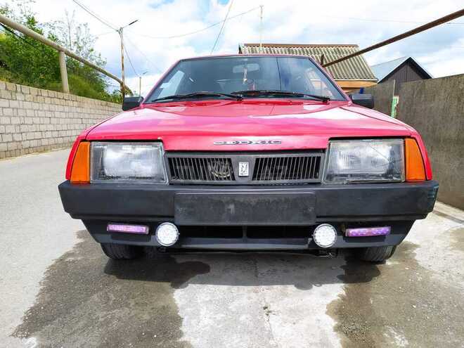 LADA (VAZ) 21099 1994, 300,000 km - 1.5 l - Qusar