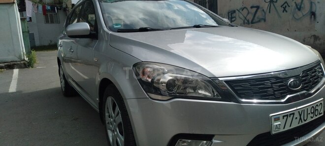 Kia Ceed 2011, 223,633 km - 1.6 l - Bakı