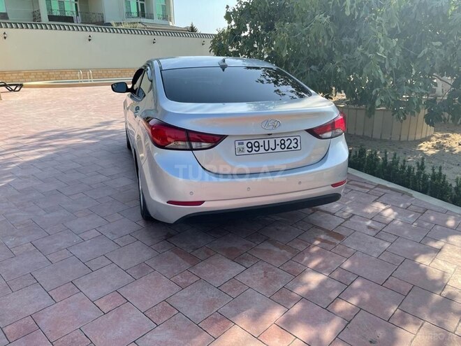 Hyundai Elantra 2015, 164,475 km - 1.8 l - Bakı