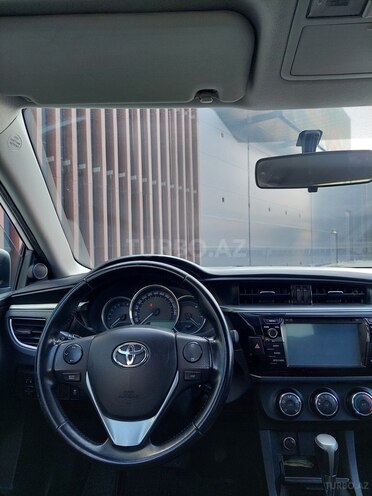 Toyota Corolla 2015, 121,000 km - 1.6 l - Bakı