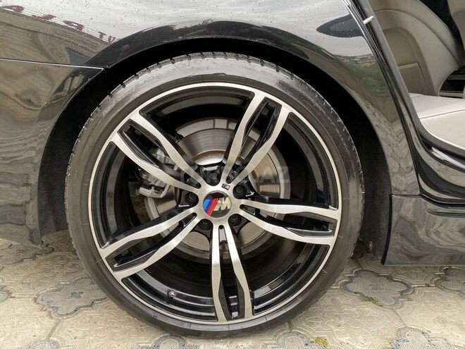 BMW 528 2013, 158,000 km - 2.0 л - Bakı