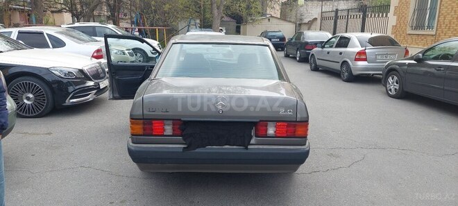 Mercedes 190 1992, 456,000 km - 2.0 l - Bakı