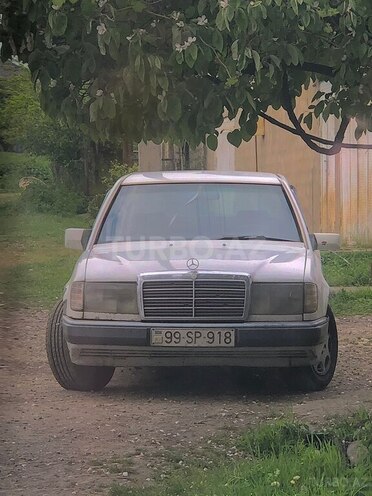Mercedes E 200 1990, 370,000 km - 2.0 l - Bakı
