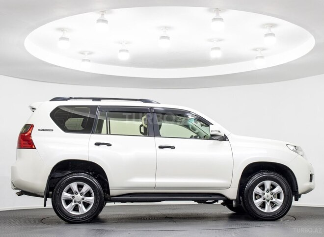 Toyota Prado 2012, 220,000 km - 3.0 л - Bakı