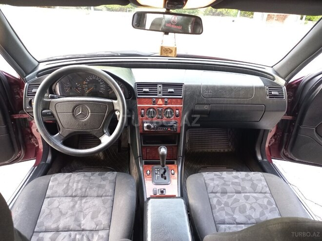 Mercedes C 180 1998, 296,826 km - 1.8 l - Şəki