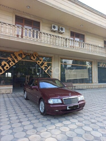 Mercedes C 180 1998, 296,826 km - 1.8 l - Şəki
