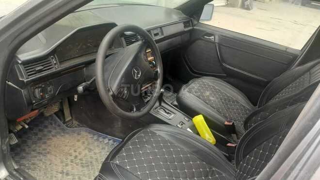 Mercedes E 300 1991, 523,523 km - 3.0 л - Bakı
