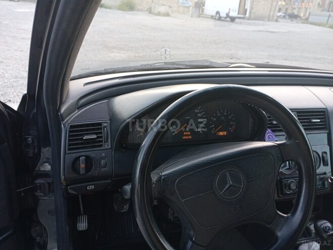 Mercedes C 180 1996, 396,000 km - 1.8 l - Bakı
