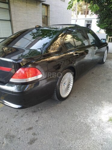 BMW 745 2004, 285,000 km - 4.4 l - Bakı