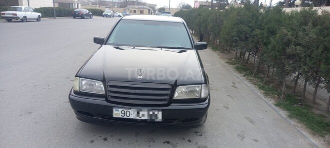 Mercedes C 240 2000, 329,000 km - 2.4 l - Bakı