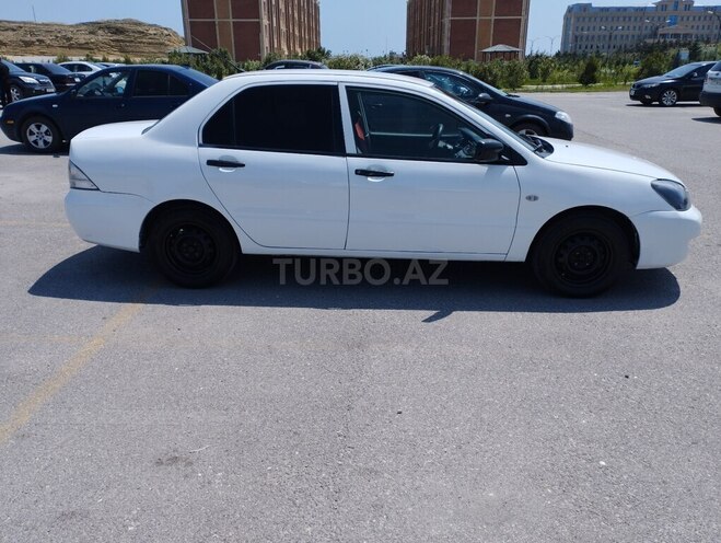 Mitsubishi Lancer 2006, 355,000 km - 1.3 л - Bakı