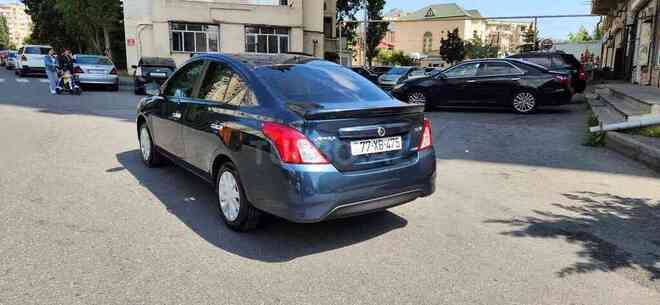 Nissan Sunny 2015, 225,308 km - 1.6 l - Bakı