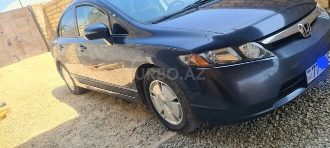 Honda Civic 2008, 380,000 km - 1.3 л - Sumqayıt